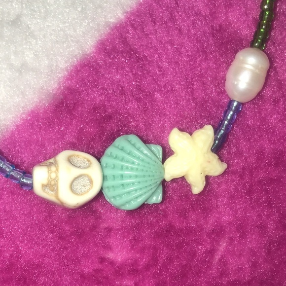 SEASHORE FINDINGS BEACH SKULL PEARL BEADED BRACELET OR ANKLET - Picture 2 of 3